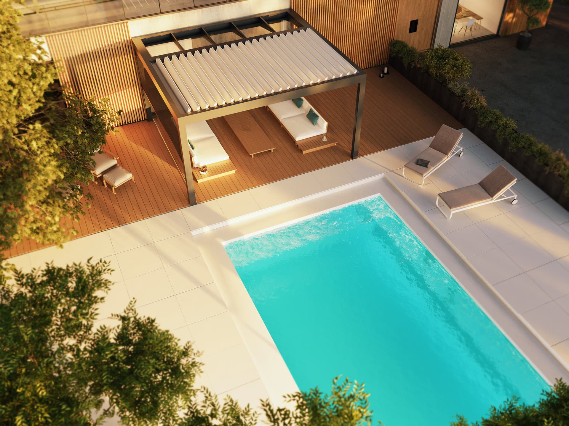 Bovenaanzicht van aluminium terrasoverkapping met glasstrook en kantelbaar lamellendak boven een loungezone met ligstoelen aan het zwembad